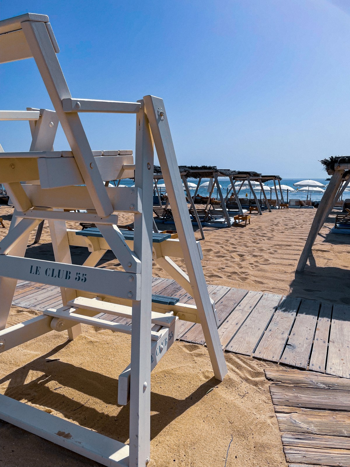 From Club 55 to Nikki Beach: The Top St. Tropez Beach Clubs – Erika & Mark